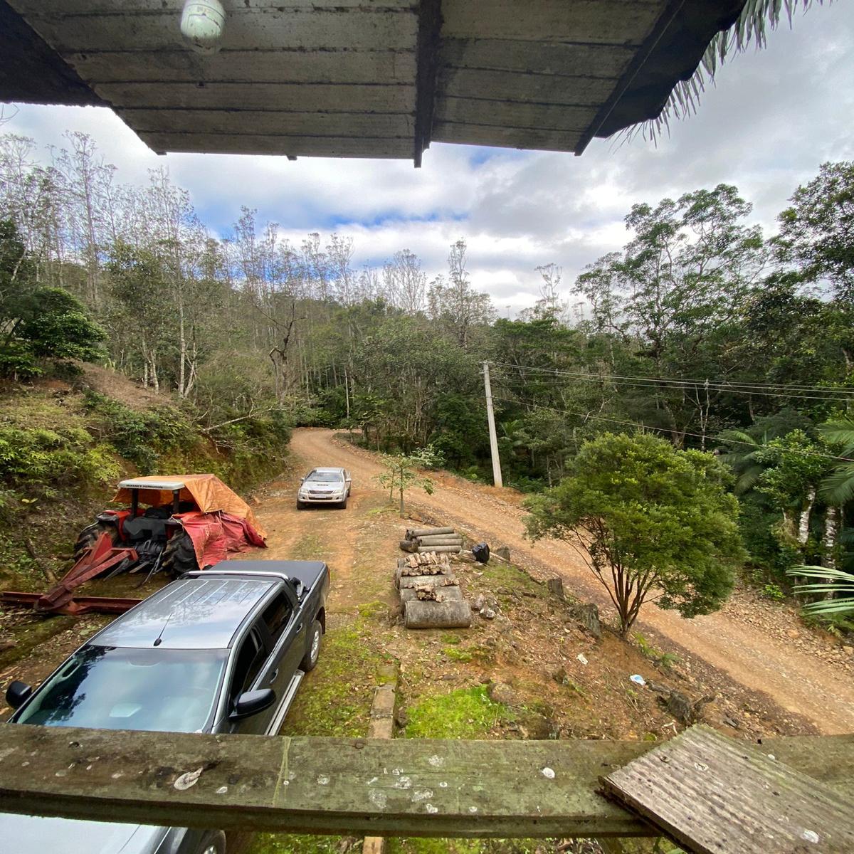 9 hectares de terra com beira de rio - Timbé