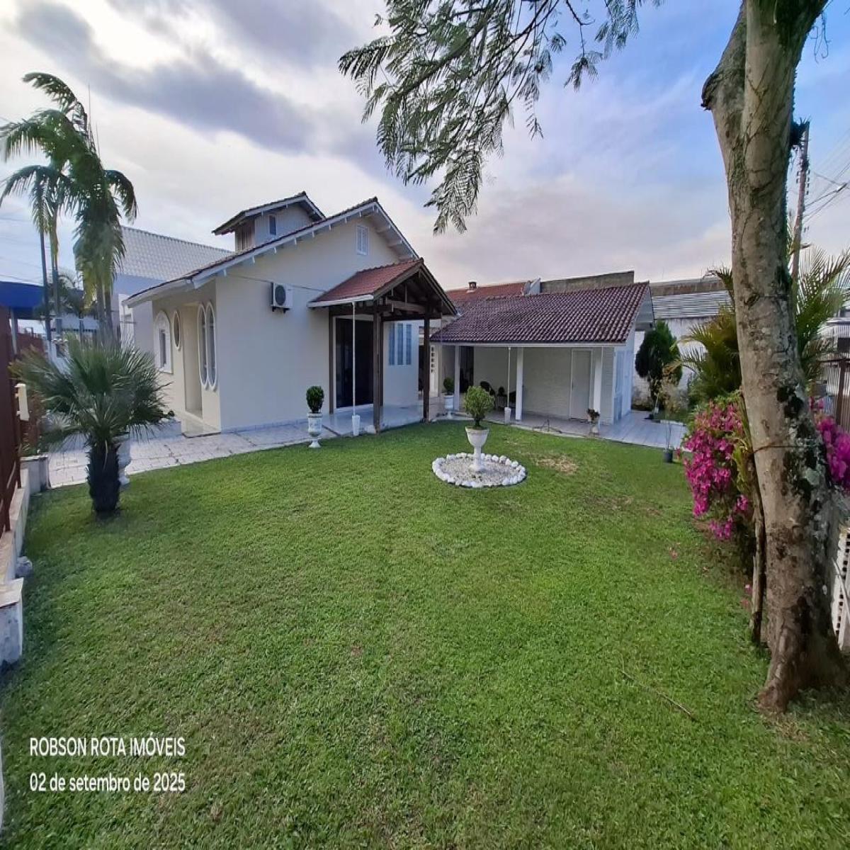 Casa de esquina - Bairro Cidade Alta