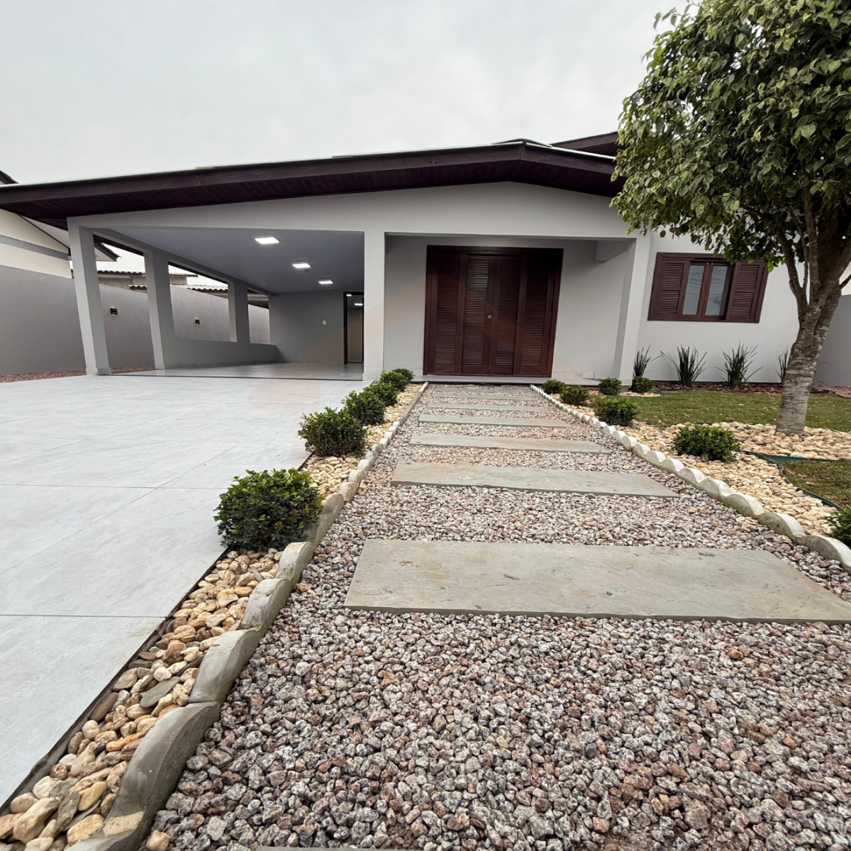 Casa nova com automação - Bairro Jardim Cibele