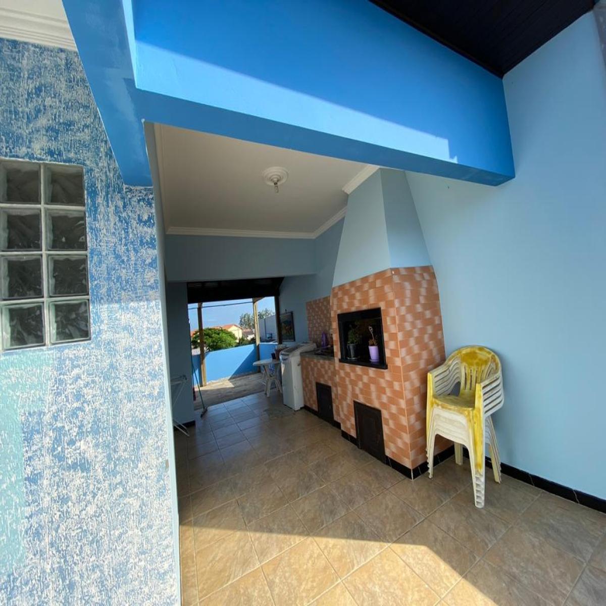 Sala comercial + apartamento - Bairro Urussanguinha