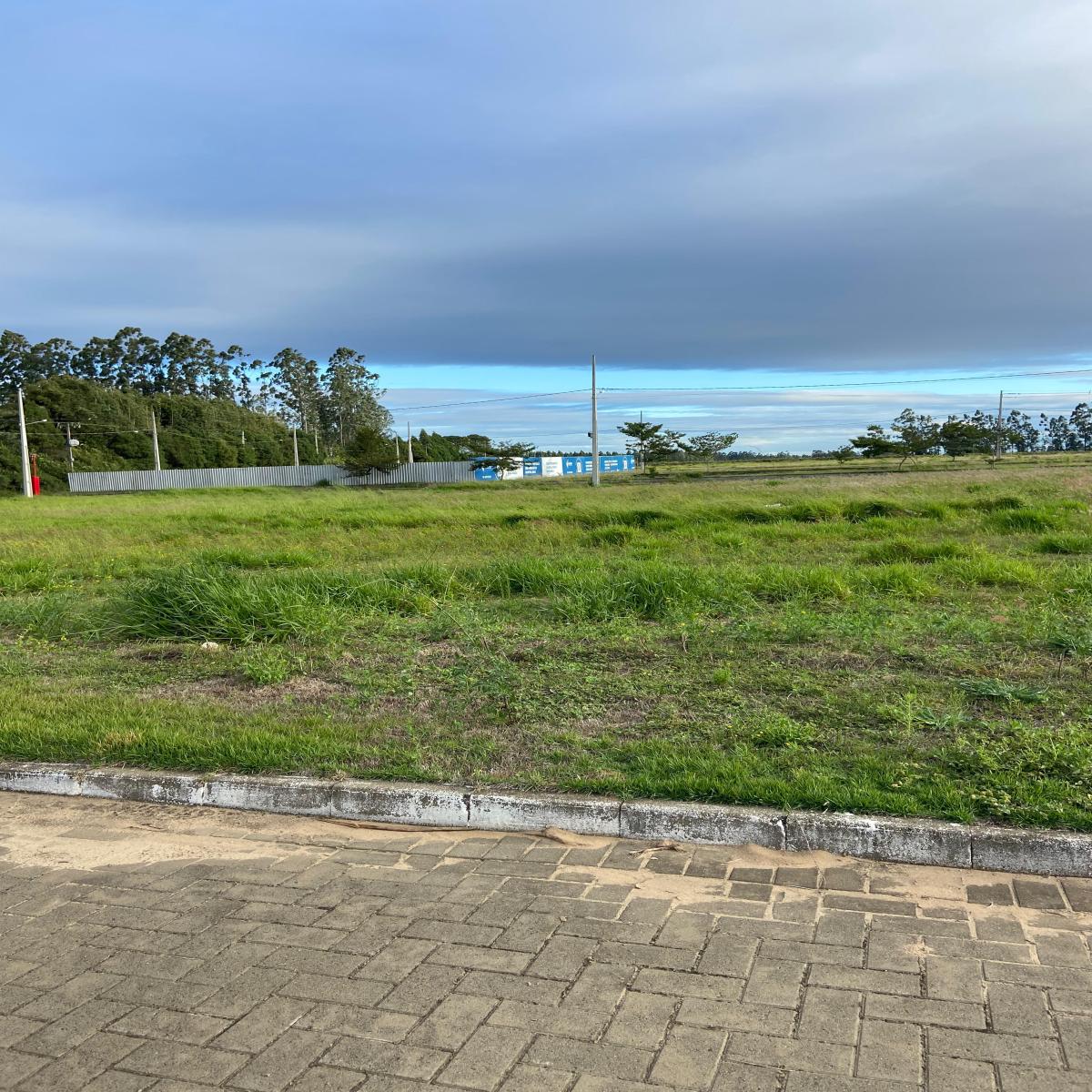 Terreno ao lado da Unisul e Hospital IMAS - Bairro Cidade Universitária
