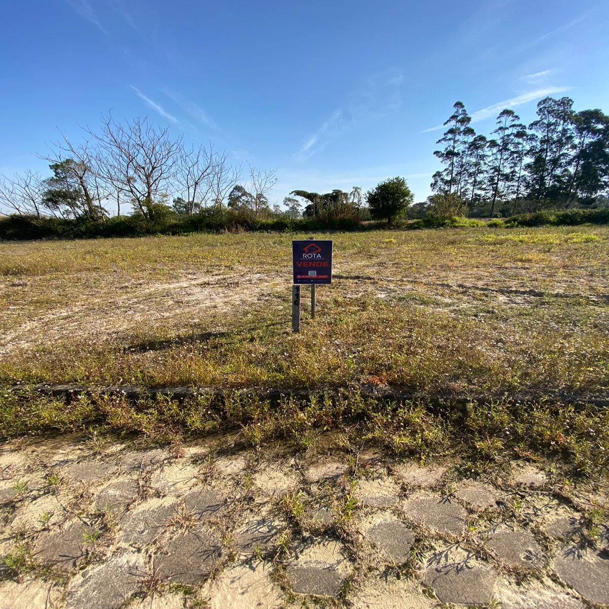 Terrenos na divisa com Maracajá