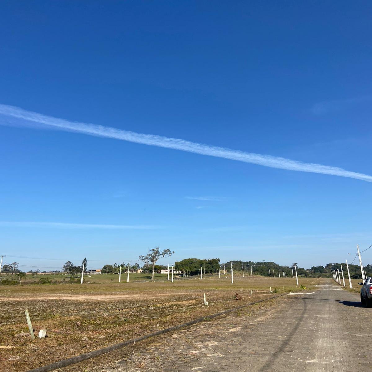 Terrenos na divisa com Maracajá